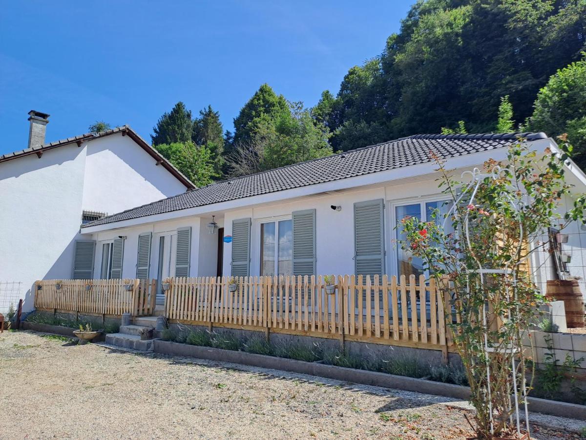 Gites Puy Mary Et Puy Griou Saint-Cernin (Cantal) Exterior foto